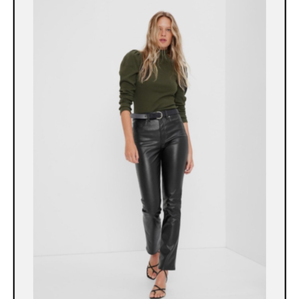 GAP Black Faux Leather Straight Leg Sz 29